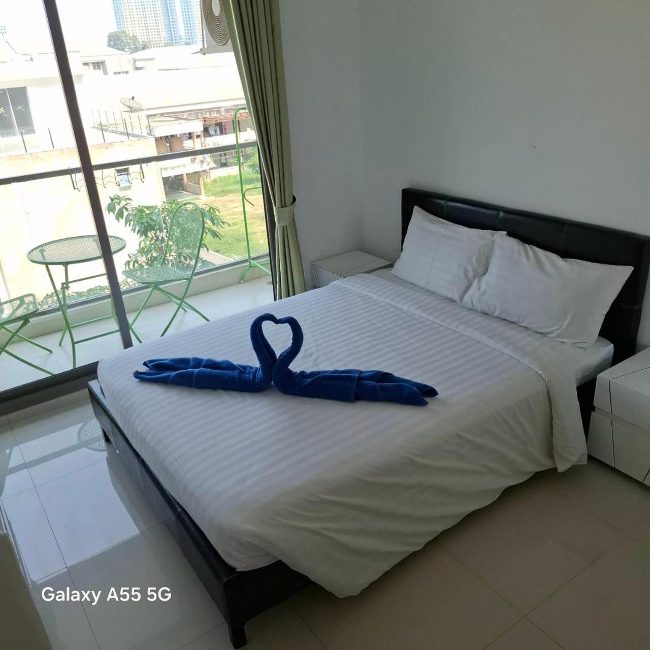 Maldives Resort By Psr Praia de Jomtien Quarto foto